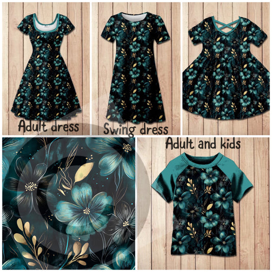 #4733 Black and Blue Flowers